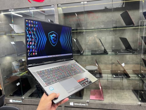Msi GP75 Leopard 9SE (Gaming&Design)