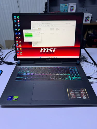 MSI Vector 17 HX AI A2XW