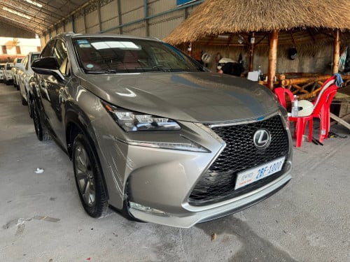 Nx200T 016 Fsport 4បូតុង​ ពណ៌​ទីតានៀម​ ក្នុងCherry