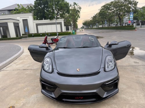 Porsche ឡាន​លក់​