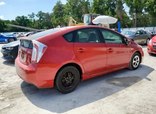 Prius 013 option 3ក្នុងលឿងអាចរំលស់បាន25ខេត្តក្រុង❤️99535361 តេលេក្រាម✅070535361