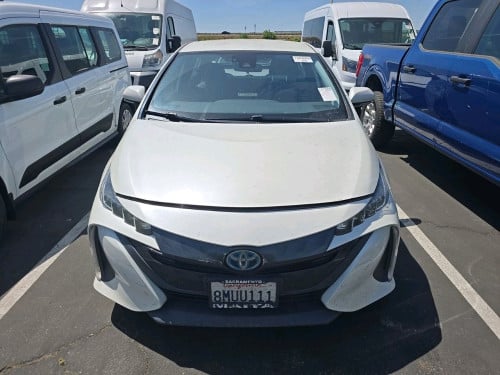 Prius Prime LE 2020 ធ្វើការកក់ទុកមុនបាន