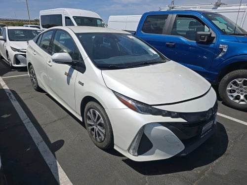 Prius Prime LE 2020 ធ្វើការកក់ទុកមុនបាន