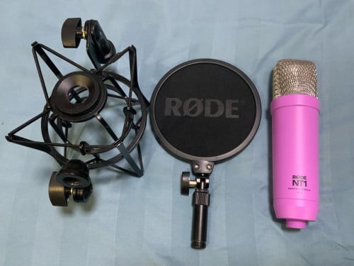RØDE NT1 Signature Series Condenser Microphone (Pink) - Mint Condition Studio Bundle