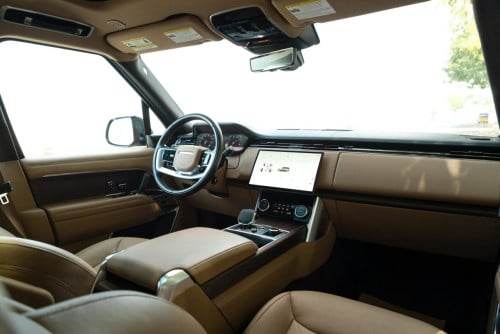 Range Rover Matte Black