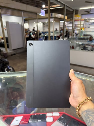 Samsung Tab A9+ Company Ram4GB HD64GB Phone Condition 98% , WiFi Only , ម៉ាស៊ីនសានុំស្អាត