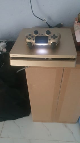 Sony PlayStation slim 4 memory 1000g