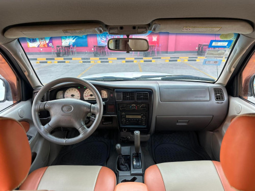 Tacoma 03 ប៉ុង2