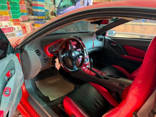 Toyota celica ឆ្នាំ2000 លក់ 5000$ ចរចារ សុីមាំងលេង ទីតាំងបាត់ដំបង 086550065 017872221