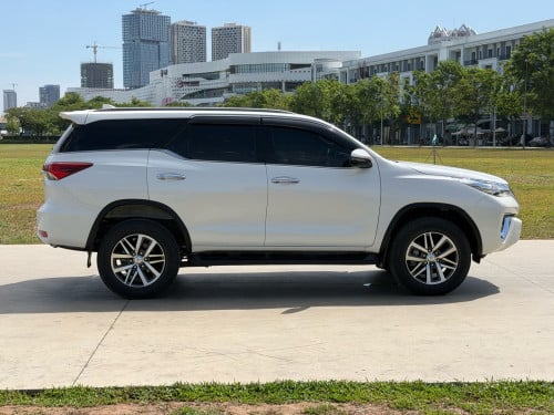 Toyota Fortuner 2018