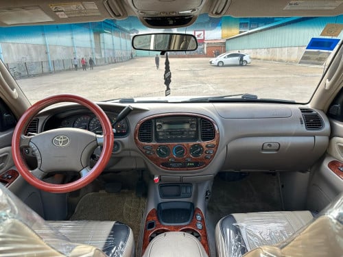 Tundra 2006 ប៉ុង2 អូតូកាំពីតាស់ បើកដំបូល ឡានថ្មី ម្ចាស់ដើម