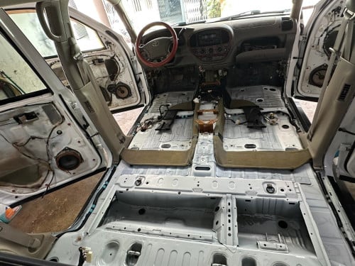 Tundra 2006 ប៉ុង2 អូតូកាំពីតាស់ បើកដំបូល ឡានថ្មី ម្ចាស់ដើម