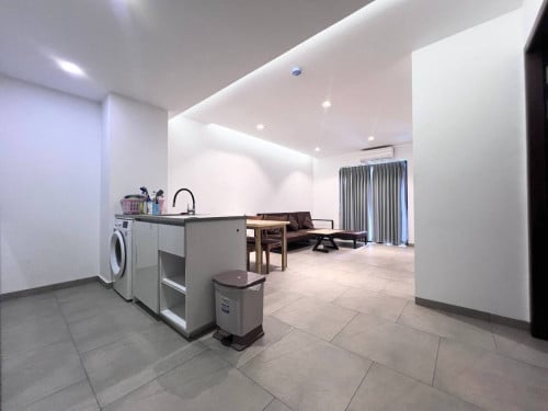 Urban Village Phase 1 | Condo for Rent