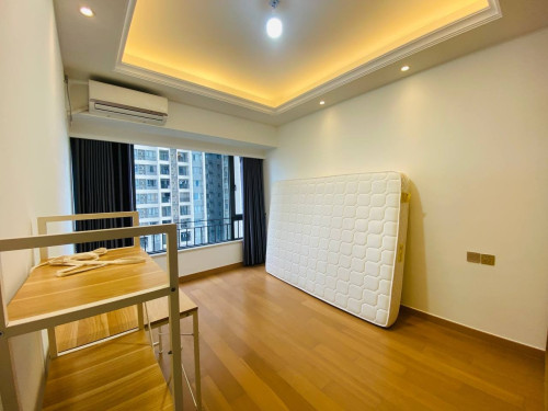 Urgent sale R&F City 2-Bedroom on 60M Blvd.