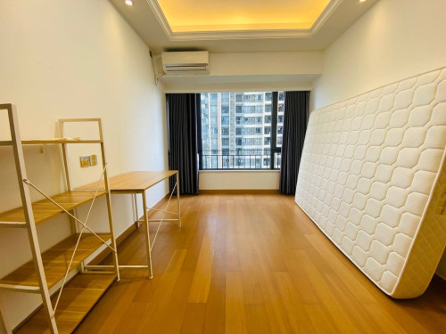 Urgent sale R&F City 2-Bedroom on 60M Blvd.