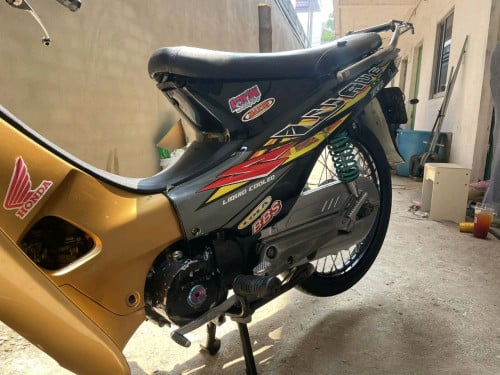 Wave 100cc លក់តម្លៃ350$ដាច់ធានាអត់ហុយអត់លាន់មូលហោះ អត់មានឯកសារ 093813137📥🥰