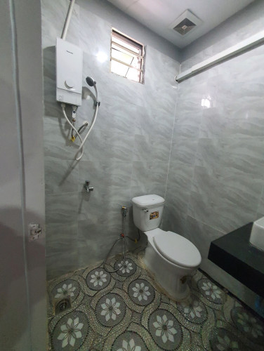Western Studio apartment Elevator Russian Market