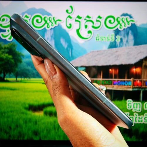 Xiaomi 15 Pro 5G (វ៉ៃដូរបាន)មានធានាច្បាស់លាស់ត្រឹមត្រូវ