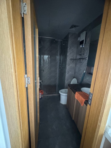Yuetai Phnom Penh Harbour Condo The rental fee is $320/ per month Riverside view