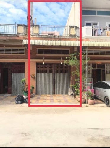 ផ្ទះល្វែងលក់បុរីអមនៈ