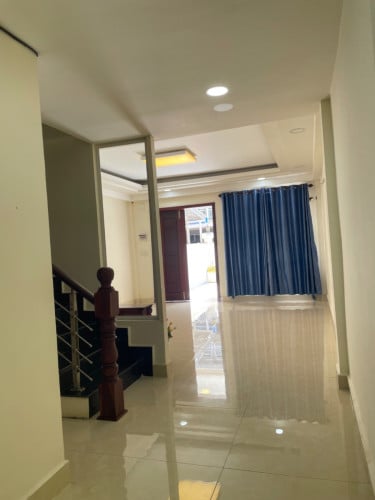 ផ្ទះលក់ឡៃឡុងបន្ទាន់