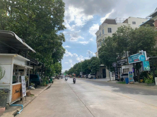 ផ្ទះលក់ នៅសង្កាត់ឃ្មួញ ខណ្ឌសែនសុខ!