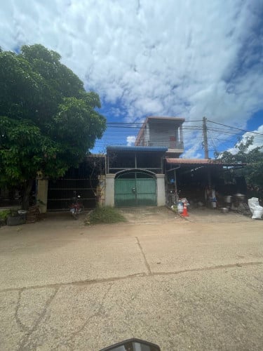 ផ្ទះលក់ (តម្លៃទាបជាងទីផ្សារ)