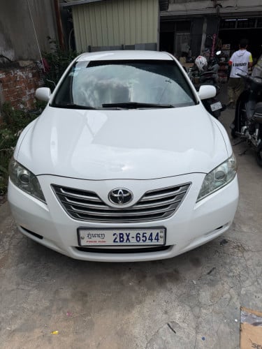 ឡានលក់ស្តុកថ្មី