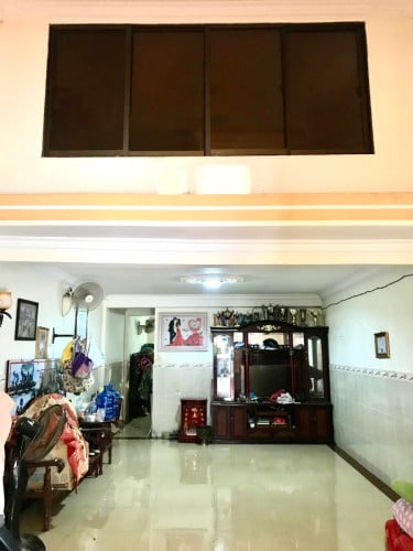 ផ្ទះលក់ជិតផ្សារឈូកមាស