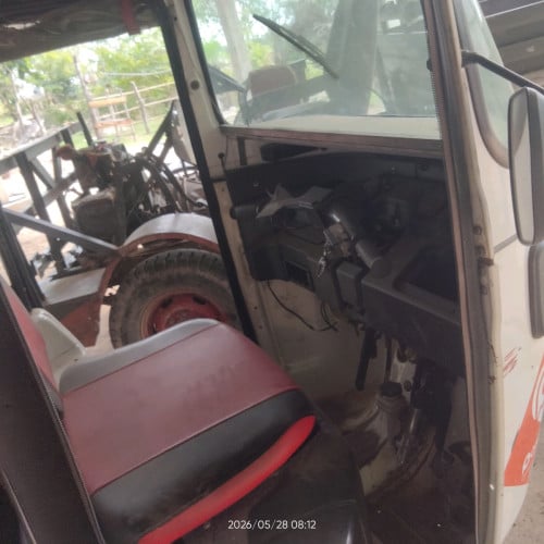 តុកតុកលក់
