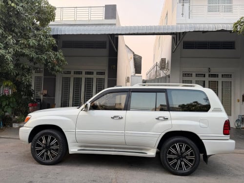 ឡានលក់បន្ទាន់