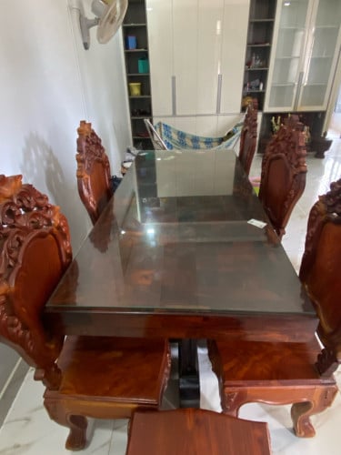 តុកបាយ ប្រភេទឈើបេង (កៅអី៥គ្រាប់ឈើបេង)