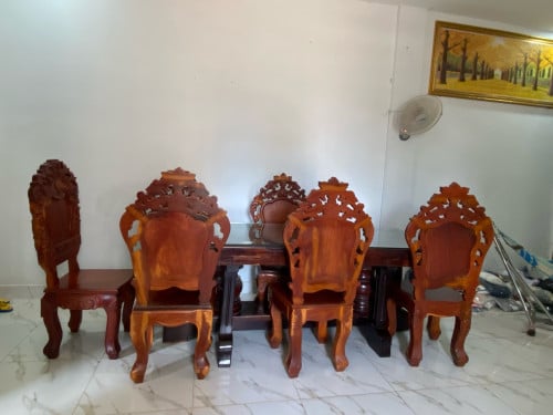តុកបាយ ប្រភេទឈើបេង (កៅអី៥គ្រាប់ឈើបេង)