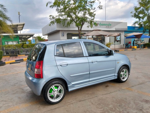 លក់ដូសេរី