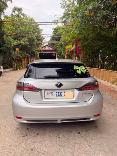 ឡានជិះផ្ទាល់