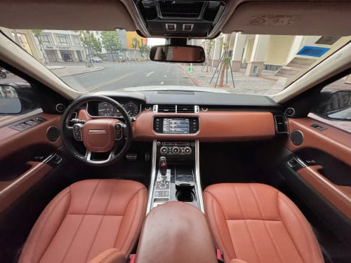 Range Rover sport Spec ឡានថ្មីក្រុមហ៊ុន top option
