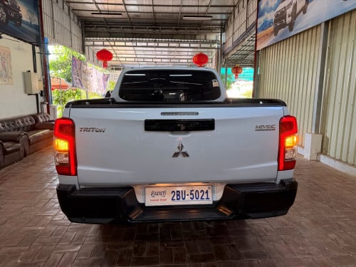 ឡានស្អាត​លក់​នៅ​សៀមរាប​023 full 360