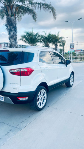 រថយន្តខ្លាញ់គោ1ទឹក Ecosport year 020 មហាថ្មីទឹកថ្នាំហ្សុិទាំងអស់ម៉ាសុិនប្រអប់លេខគ្រឿងក្រោម ល្អ