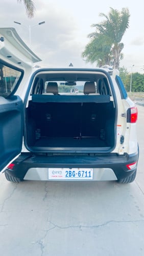 រថយន្តខ្លាញ់គោ1ទឹក Ecosport year 020 មហាថ្មីទឹកថ្នាំហ្សុិទាំងអស់ម៉ាសុិនប្រអប់លេខគ្រឿងក្រោម ល្អ