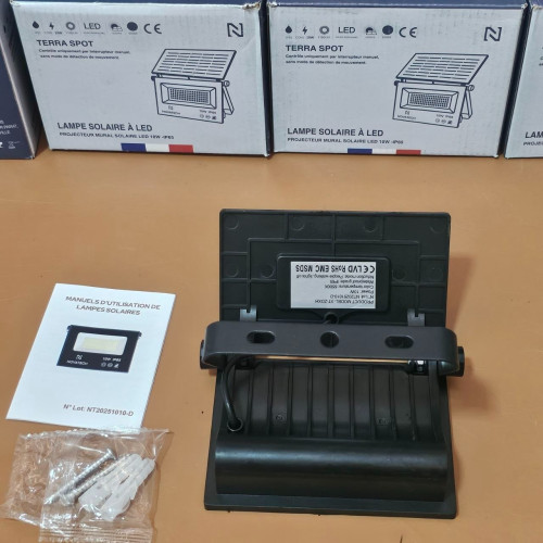 អំពូលសូឡា 10 watt Solar light