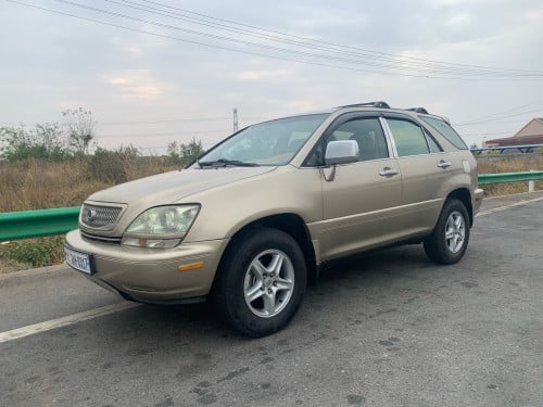 ឆ្នាំ 2002 ប៉ុង1 Coach Edition