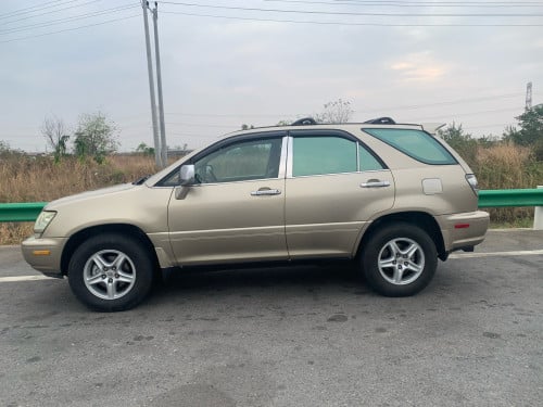 ឆ្នាំ 2002 ប៉ុង1 Coach Edition