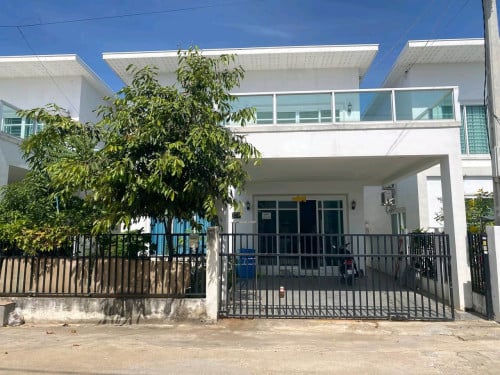 ផ្ទះលក់ក្នុងបុរី ម៉នដានី គម្រោង22 $65,000 ចចារ ( ប្លង់រឹង )