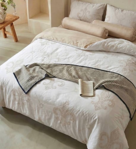 កំរាលឈុតប៉ាក់ផុស 6មុខ Bedding Set ( Tencel )