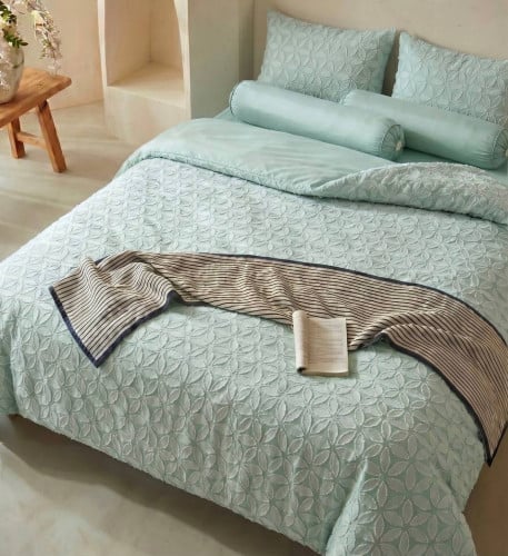 កំរាលឈុតប៉ាក់ផុស 6មុខ Bedding Set ( Tencel )