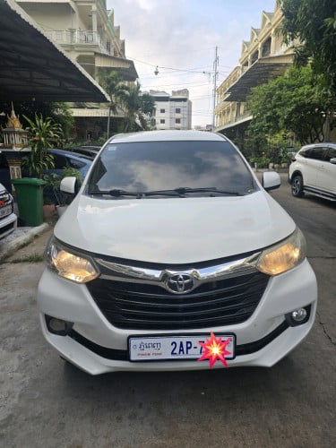 លានជប៉ុន 7កៅអីអង្គុយ 3ជួរ Avenza 2017