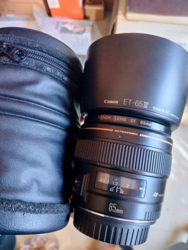 លក់ 85mm F1.8