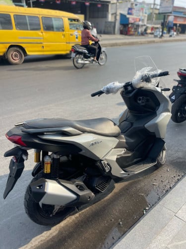 ក្រដាសពន្ធADV160cc