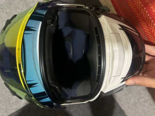 មួក Arai Rx7 ថ្មី99%ពាក់បានពីដង