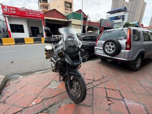 ម៉ូតូលក់BMW GSឆ្នាំឆ្នាំ2013លក់5500$
